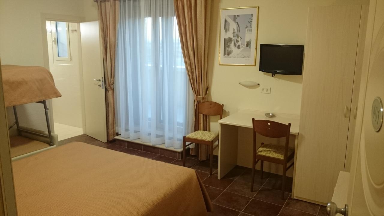 Hotel Beaurivage Fano Pokój zdjęcie